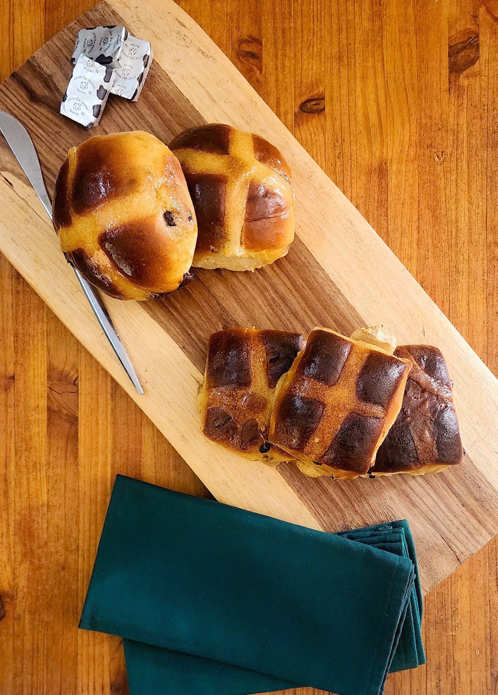 HOT CROSS BUNS - Includes Fruit Mix SPICED